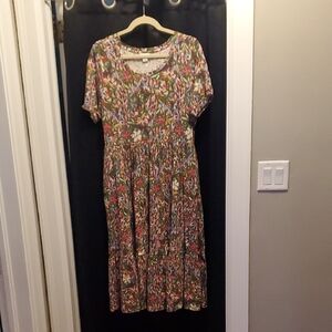 Intro. Vibrant Floral Midi Dress